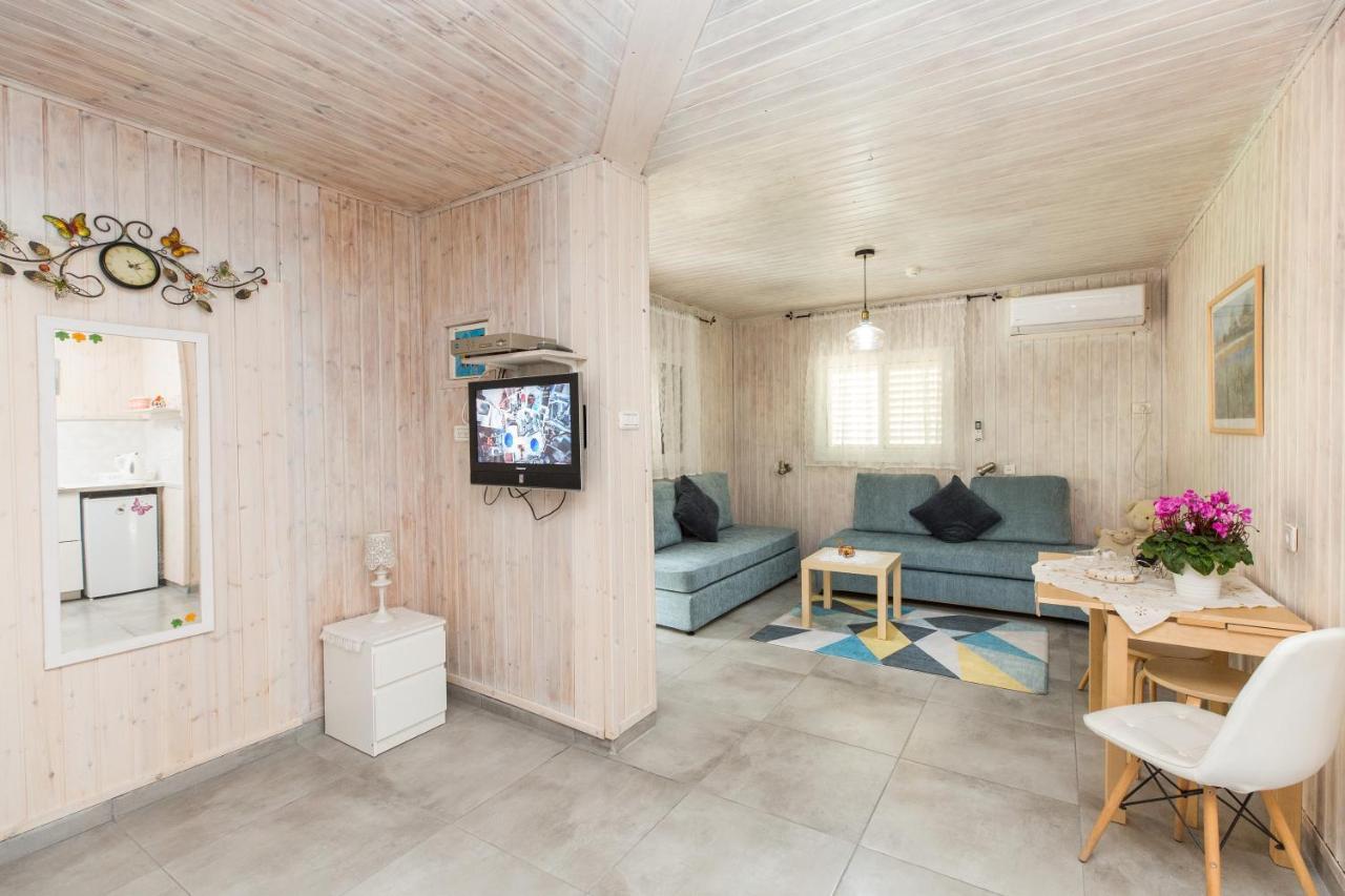 Leyad Hashmura Lodging Yesod Hamaala Εξωτερικό φωτογραφία