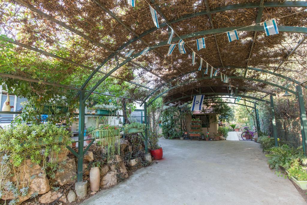 Leyad Hashmura Lodging Yesod Hamaala Εξωτερικό φωτογραφία